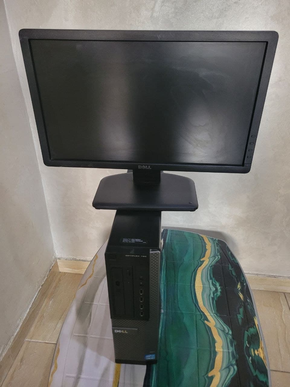 Dell OptiPlex 990 Core i5 — Avec Écran 14"
